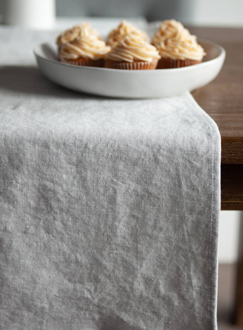 Maison Solid Linen Runner