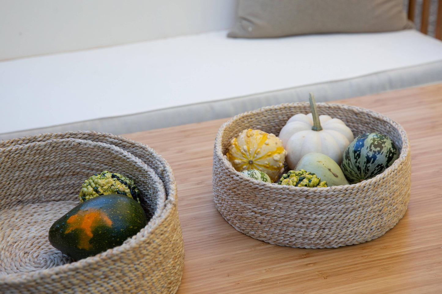 Round Tabletop Basket, jute - natural