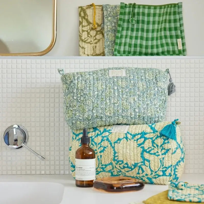 Toiletry bag - Arushi Blue Green