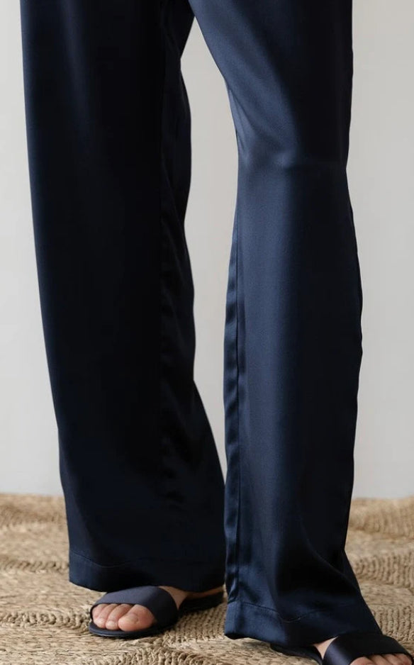 Silk Simple Pant - Navy