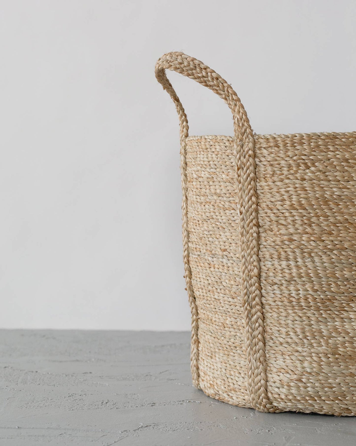 Round Laundry Basket - jute