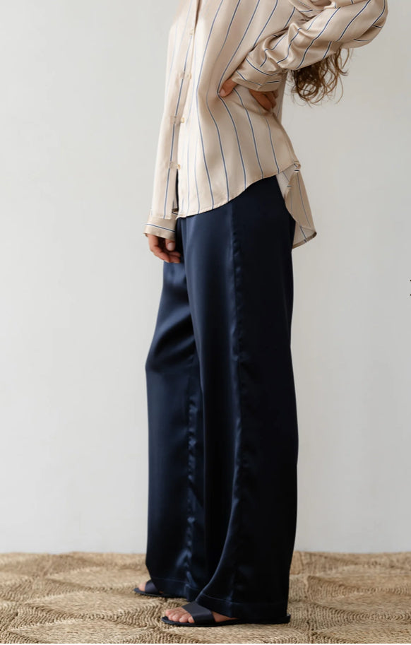 Silk Simple Pant - Navy