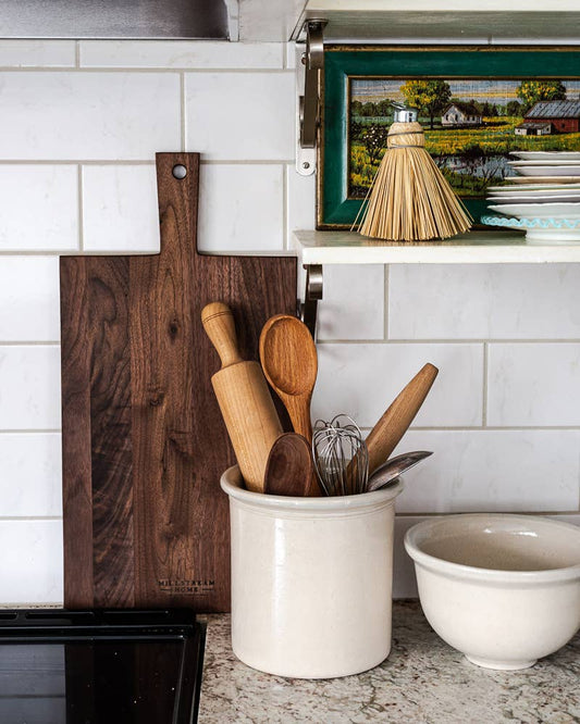 The Handcrafted Cutting Board