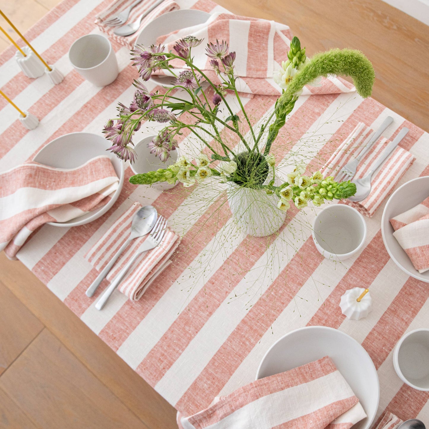 Linen Tablecloth - Brick/White Philippe